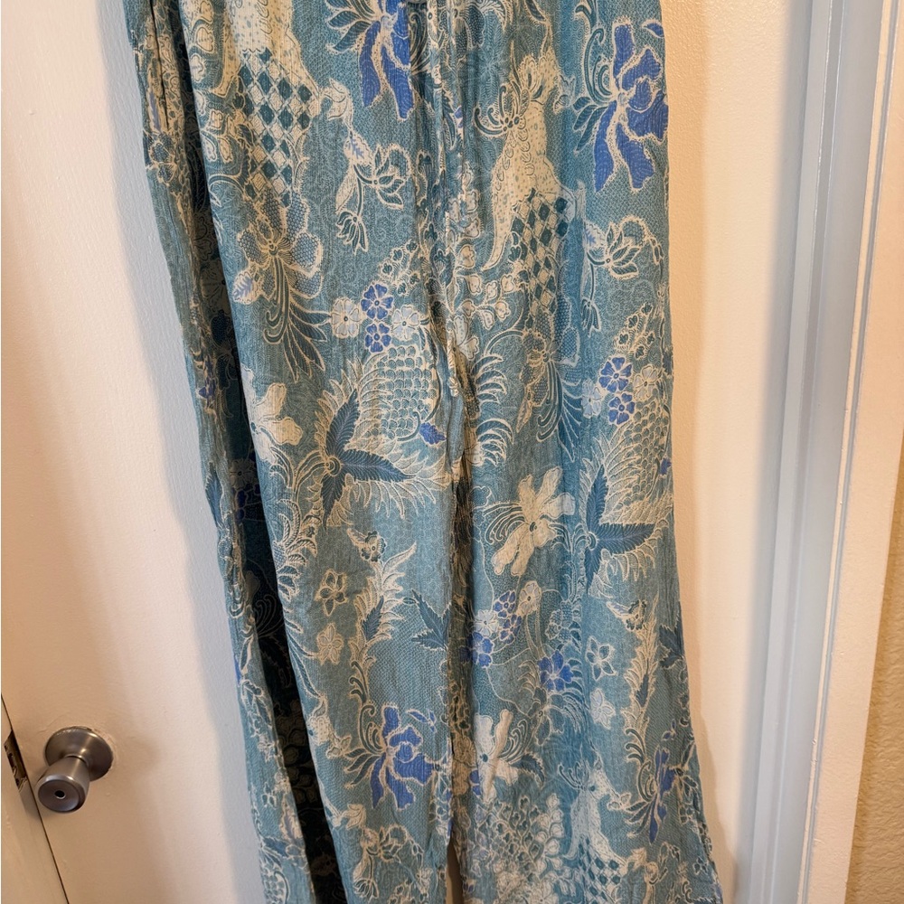 Abercrombie Floral Patterned Wide-Leg Pants